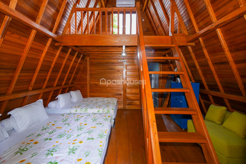 Villa Saung Ibu Bogor