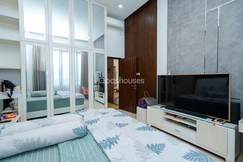 Kebun Raya Residence Blok B No. 7