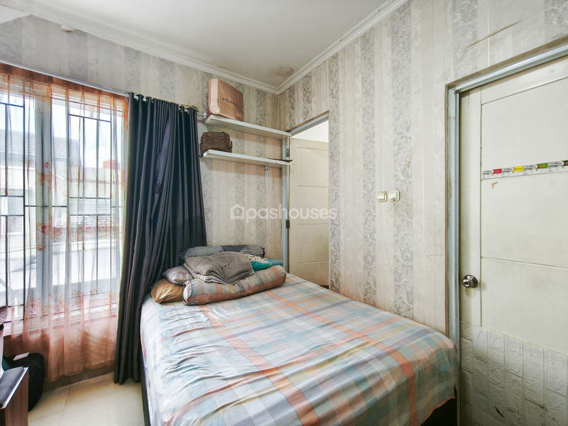 Perumahan Town House Daffylagio Blok C4