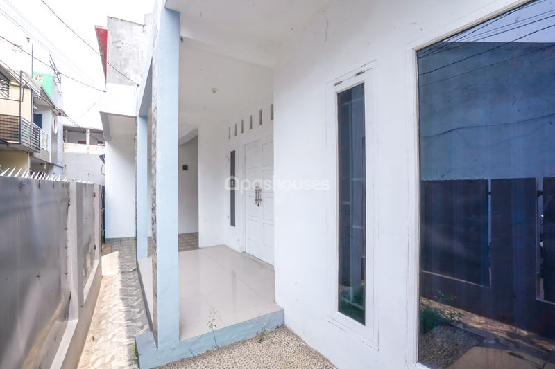 Jalan Perdamaian No.114 Pasar Minggu