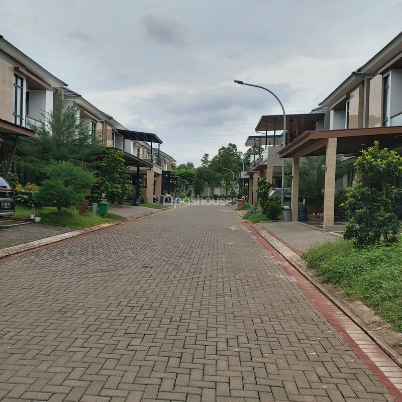 Kota Wisata Cluster Nasvhille 