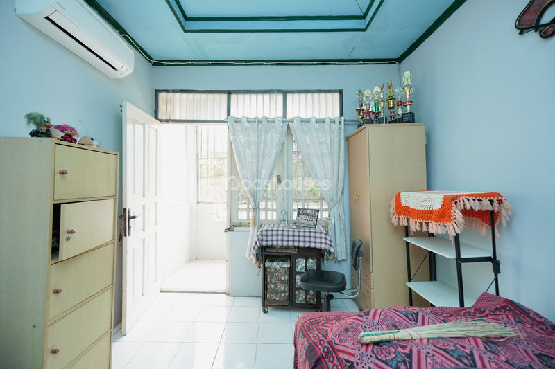 Bumi Mutiara Blok JC19 No.8