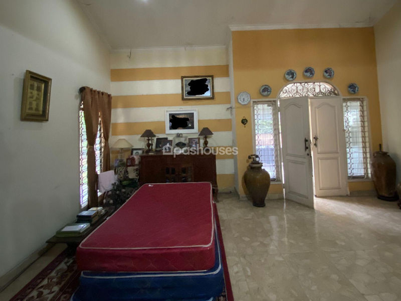 Jalan Bontang, Pondok Gede