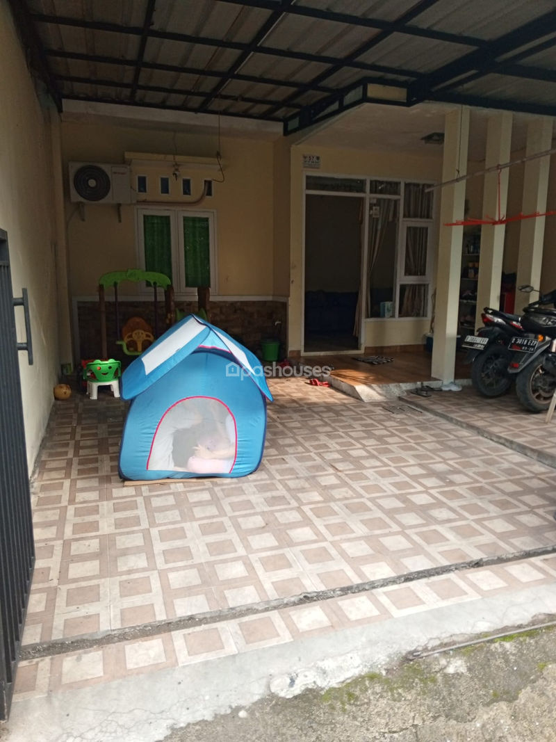 Jalan Balongan Depok