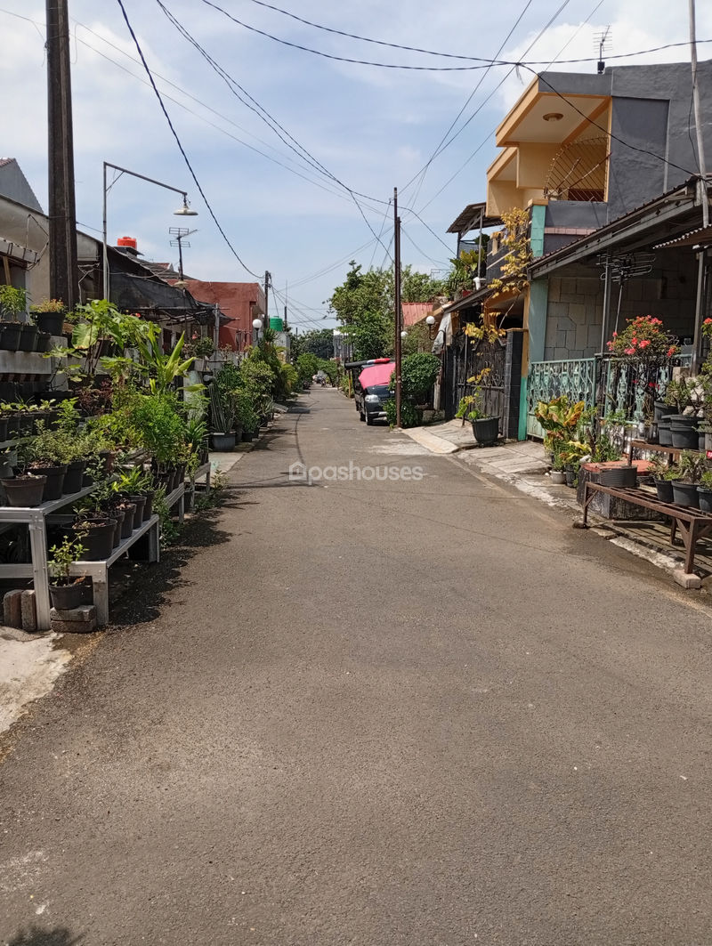 Jalan Tunas Kelapa VI Bekasi