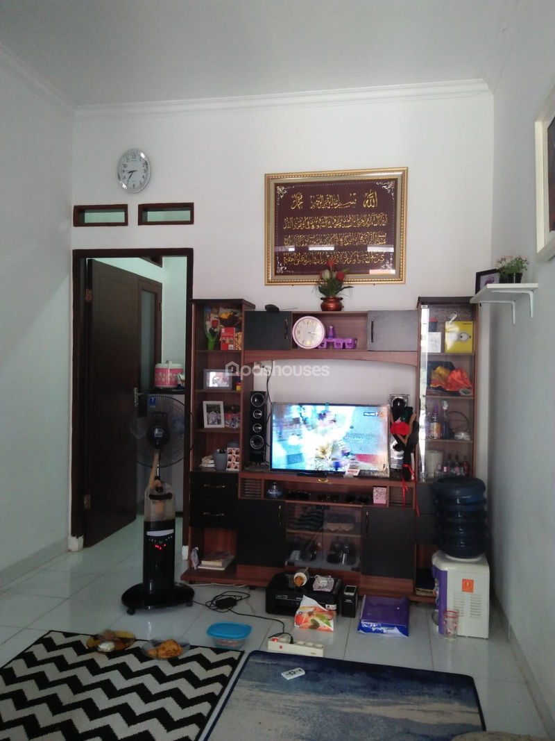 Jalan Pengasinan Depok