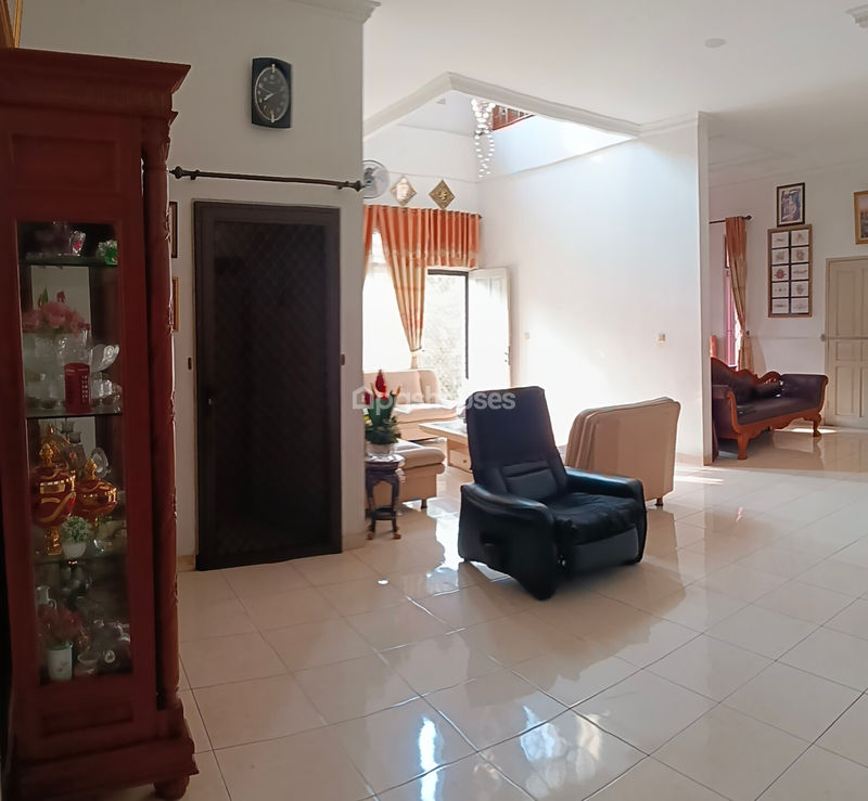 Jalan Robusta II Duren Sawit