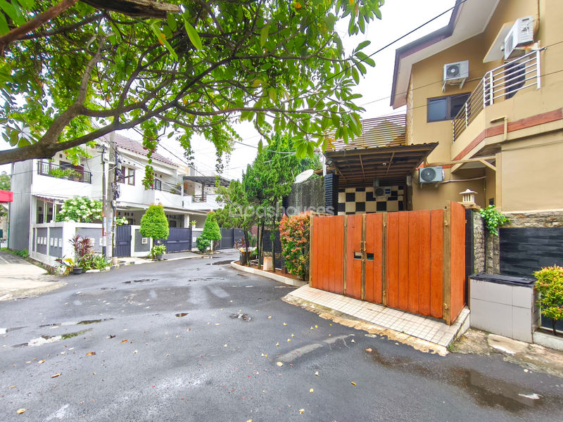 Pamulang Estate Blok C1 No.1