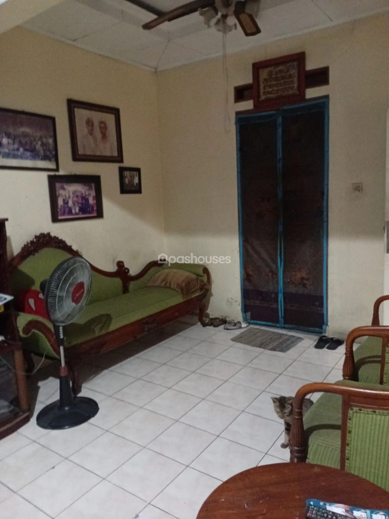 Villa Tomang Baru