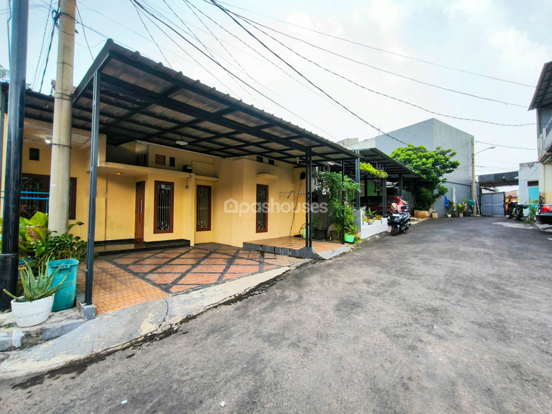 Tajur Town house