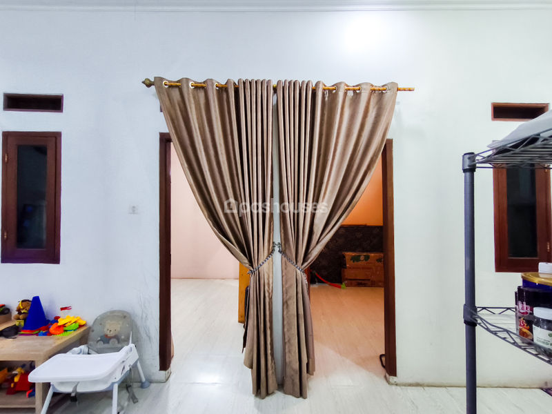 Jalan Kabel - Pitara No. 135A