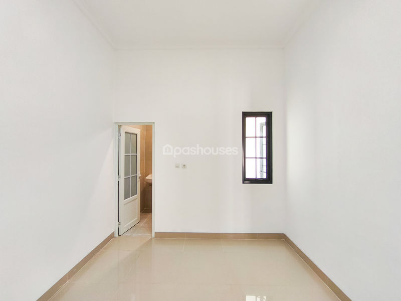 Jalan Dahlia Indah 1 Blok Gd No. 4b