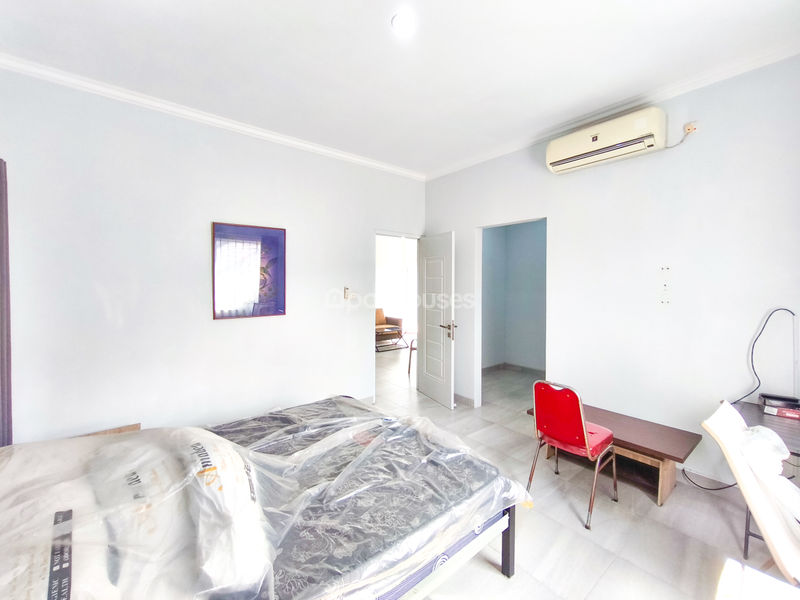 Jalan Cendrawasih Blok B No.2
