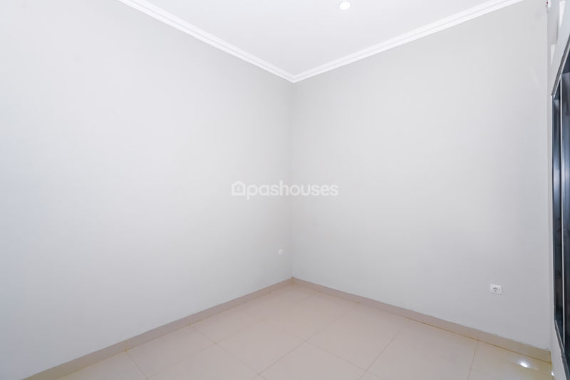 Komplek Megapolitan Cinere Blok J No.334 