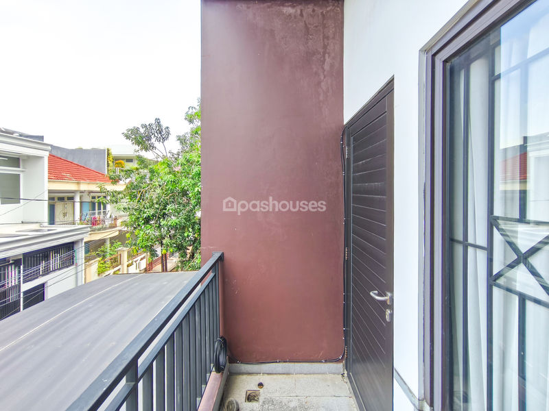 Perumahan Taman Meruya Ilir Blok B3 No.6