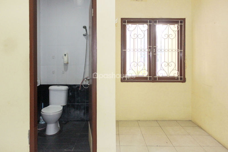 Tajur Town house