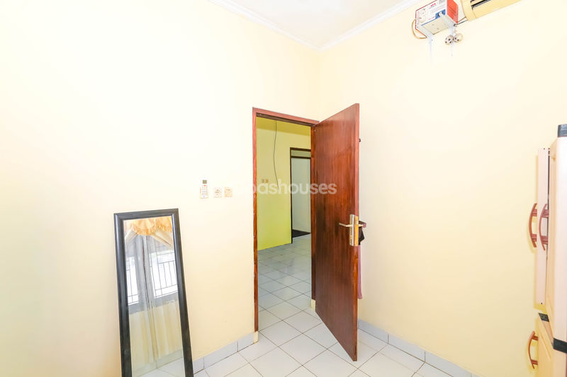 Taman Sawangan Residence Blok B No.12