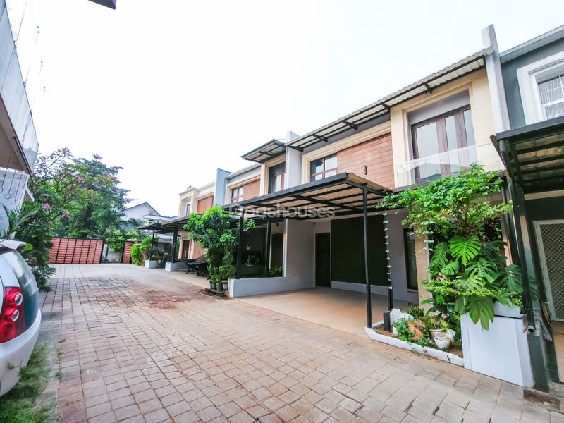 Le Palais Residence Jalan Pinang I Barat No.19B