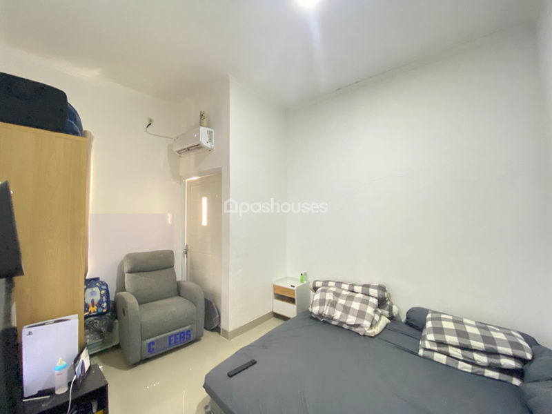 Practical House Cinangka