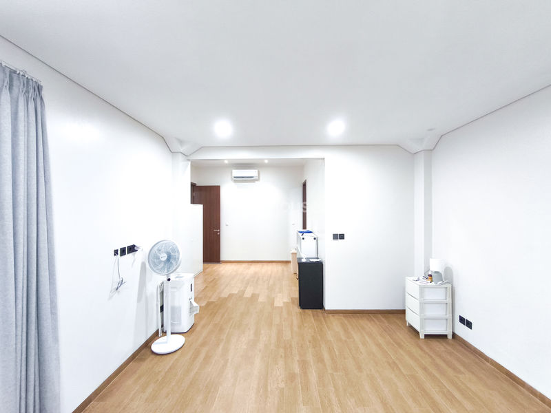 Perumahan Suvarna Sutera Cluster Andara