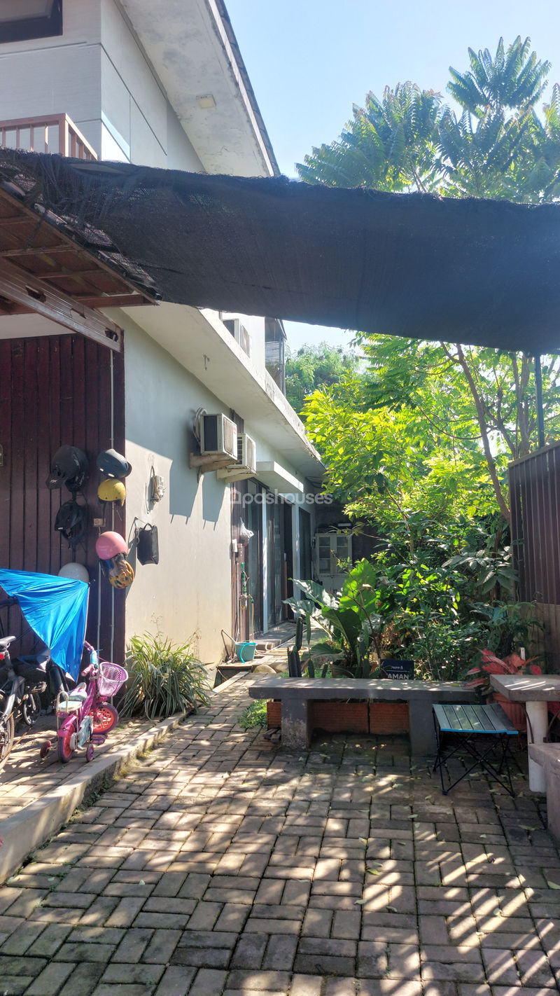 Perumahan Emerald City Cibinong Blok C25