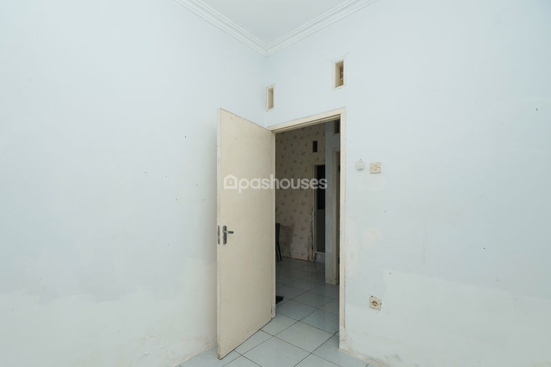 Perumahan Central Park Cikarang Blok C10/38
