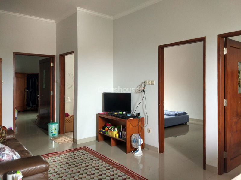 Cinere Estate Blok B No.7A
