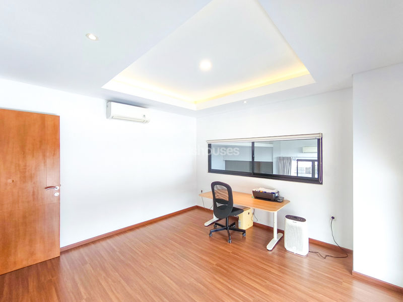 Serpong Lagoon Cluster Lotus Garden Blok E2 No.10
