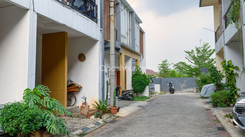 Cluster Cinere Grove