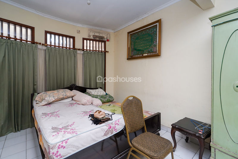 Jalan Delta Raya Blok A No.137 Bekasi