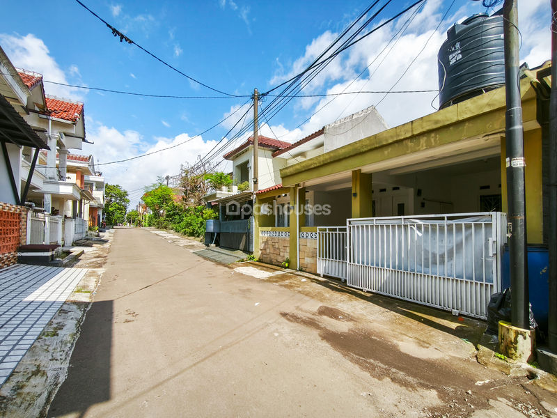 Perumahan Duta Kencana 2 Blok B1 No.6