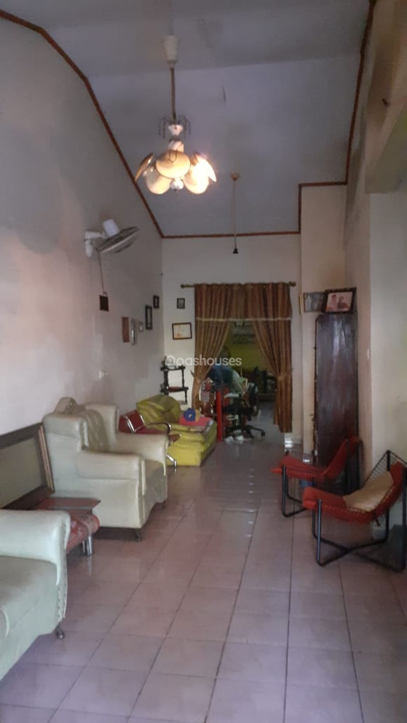 Jalan Alur Laut 