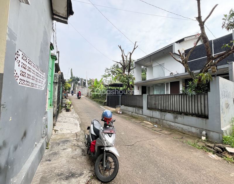 Jalan Alamsyir