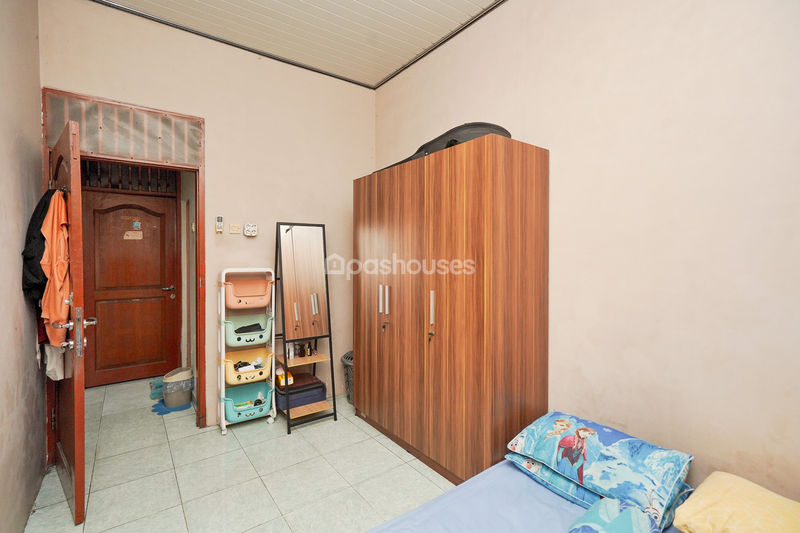 Komplek Pemda Jatiasih Blok B No.17