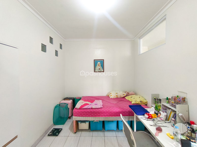 Graha Raya Cluster Eldora Blok H5 No.55