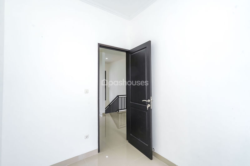 Jalan Kesehatan III Blok D1