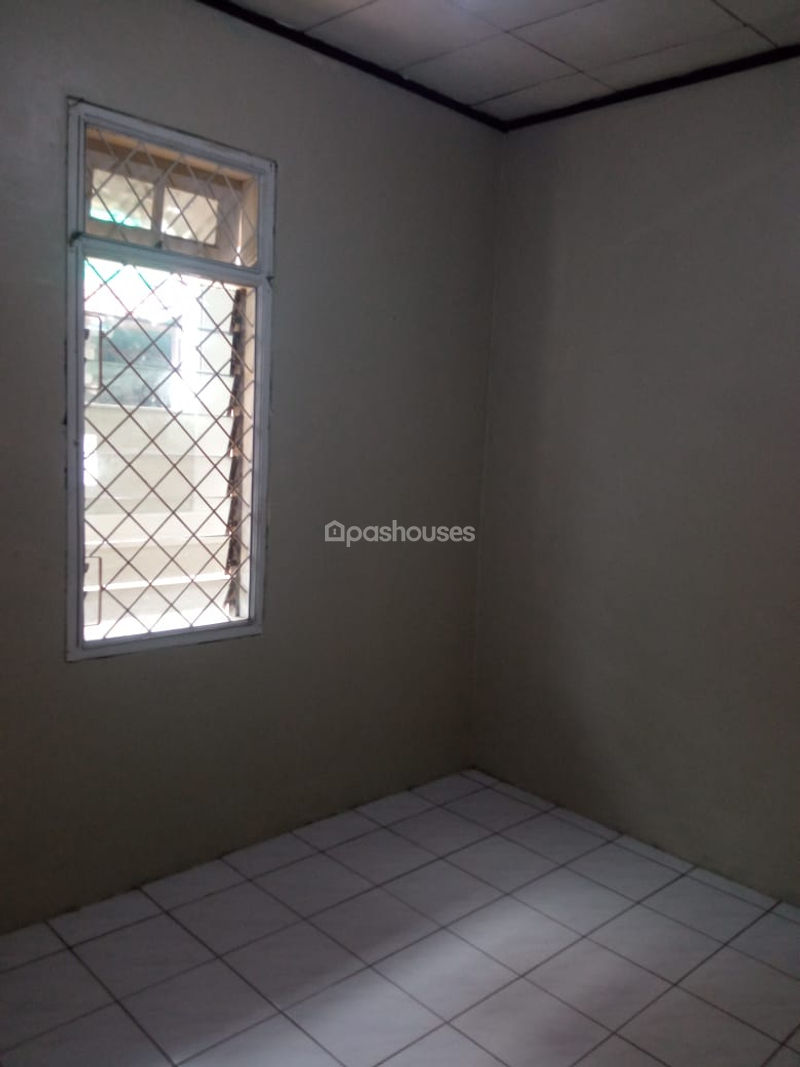 Jalan Layar 4B No.24