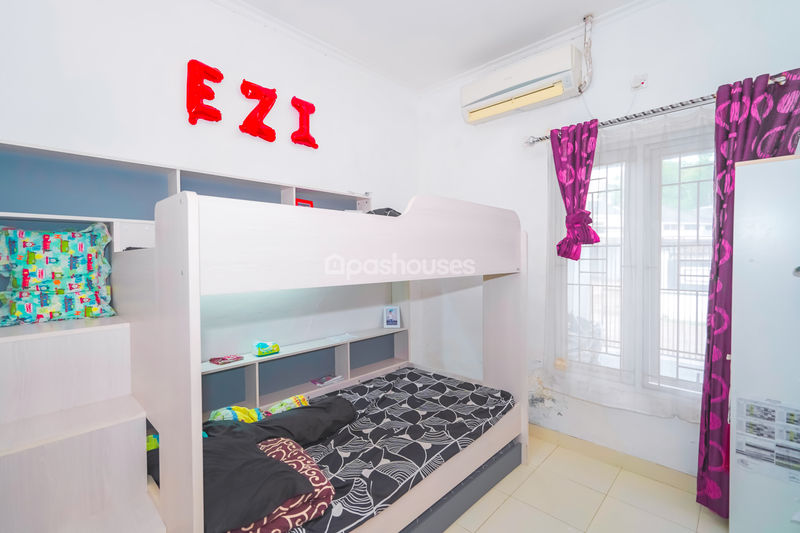 Grand Depok City Puri insani 1 blok F4 No.8