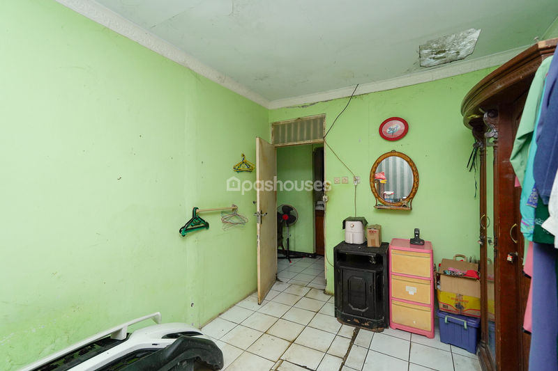 Jalan Sunan Kudus Blok Q1 No.14