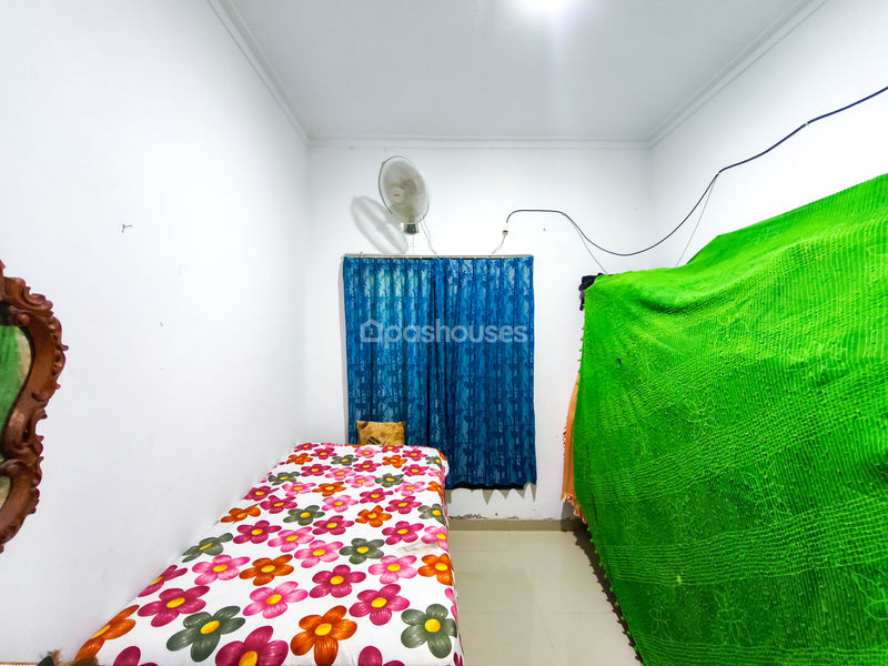 Jln. Raya Pahlawan Perum Nirwana Hill Cluster Hoya Blok HN 09