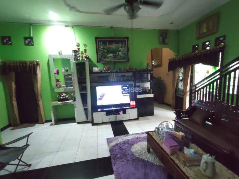 Jalan Nurul Yaqin Ciracas