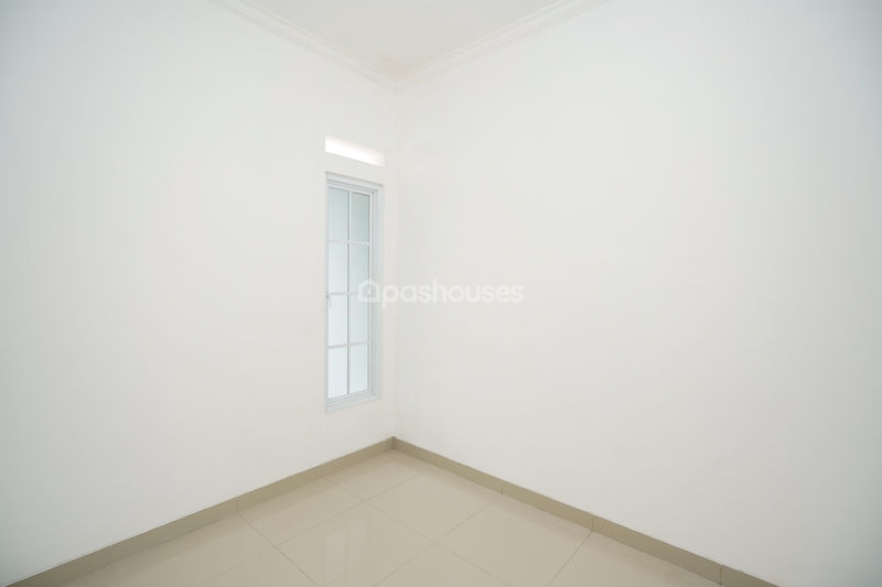 Bekasi Timur Regency Cluster Malachite Blok M8 No.36