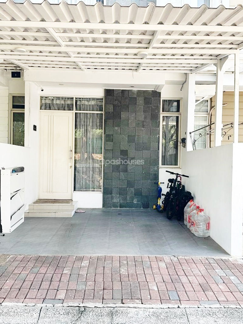 Jl. Layar Permai 8B 