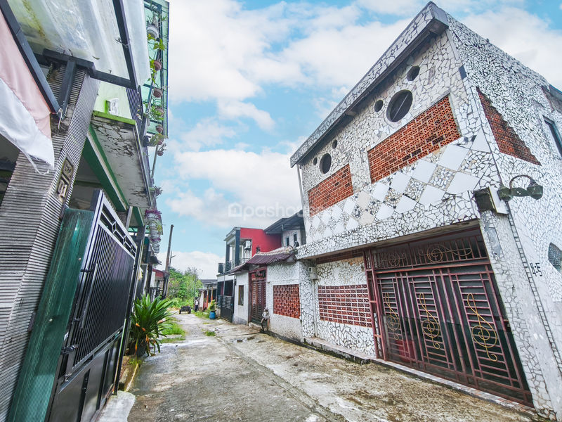 Jalan Sasak Panjang Permai Blok G2A No. 4 & 5