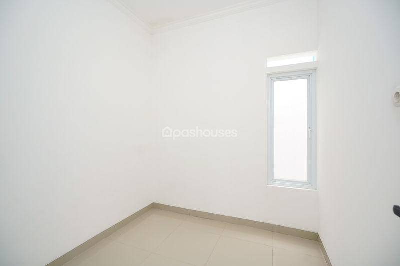 Bekasi Timur Regency Cluster Malachite Blok M8 No.36