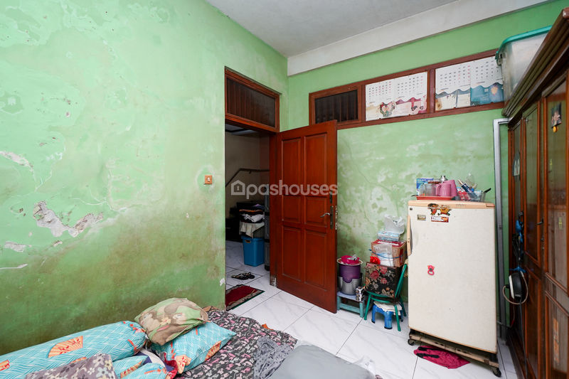 Komplek Pusbinal Blok B6