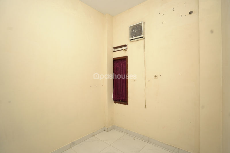 Bekasi Timur Regency Cluster Malachite Blok M8/32