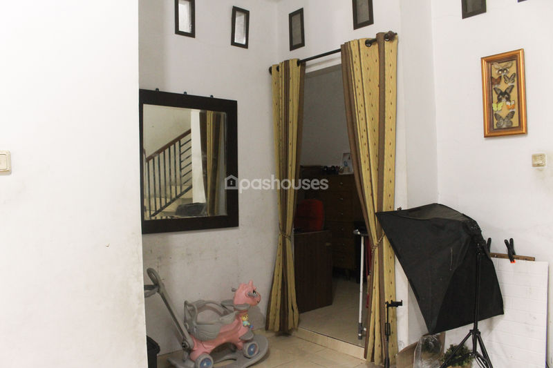 Town House Asri D'lapan