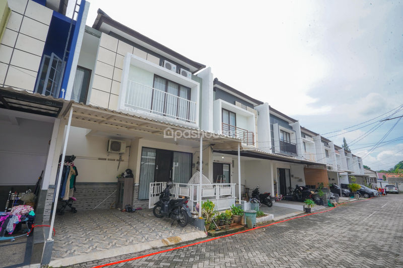 Clusters The Oasis At Bintaro