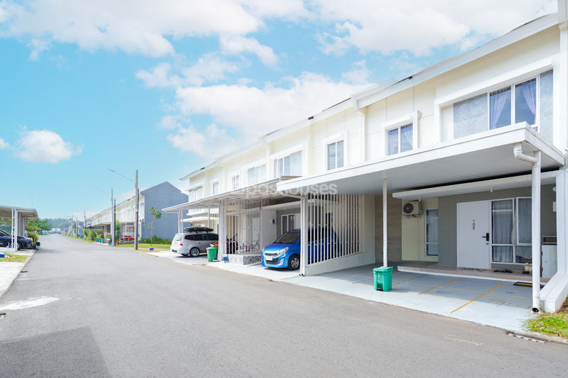 Paradise Serpong City Cluster Ecoscape Blok BC6 No.33